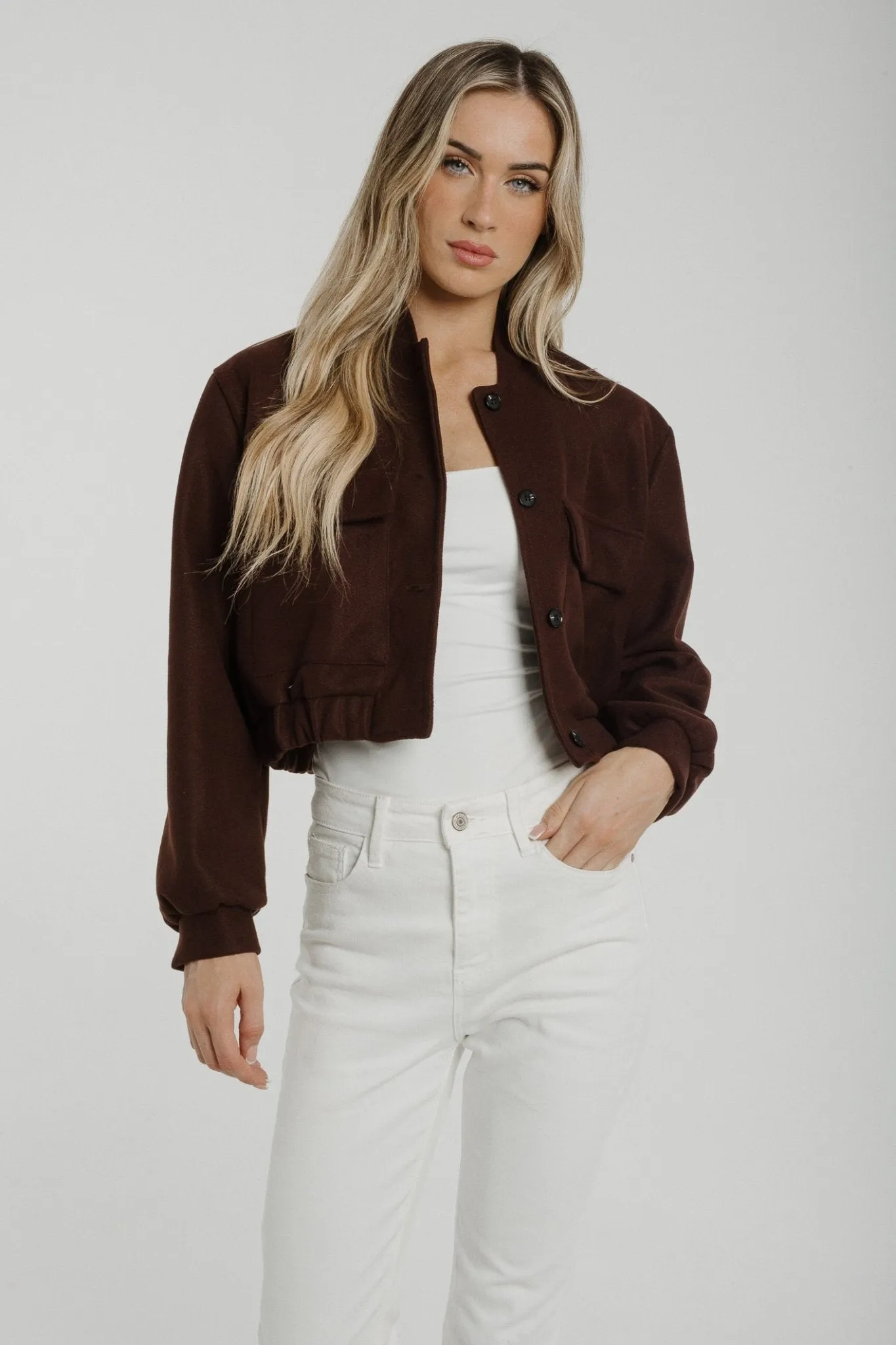 Aria Cropped Jacket In Chocolate