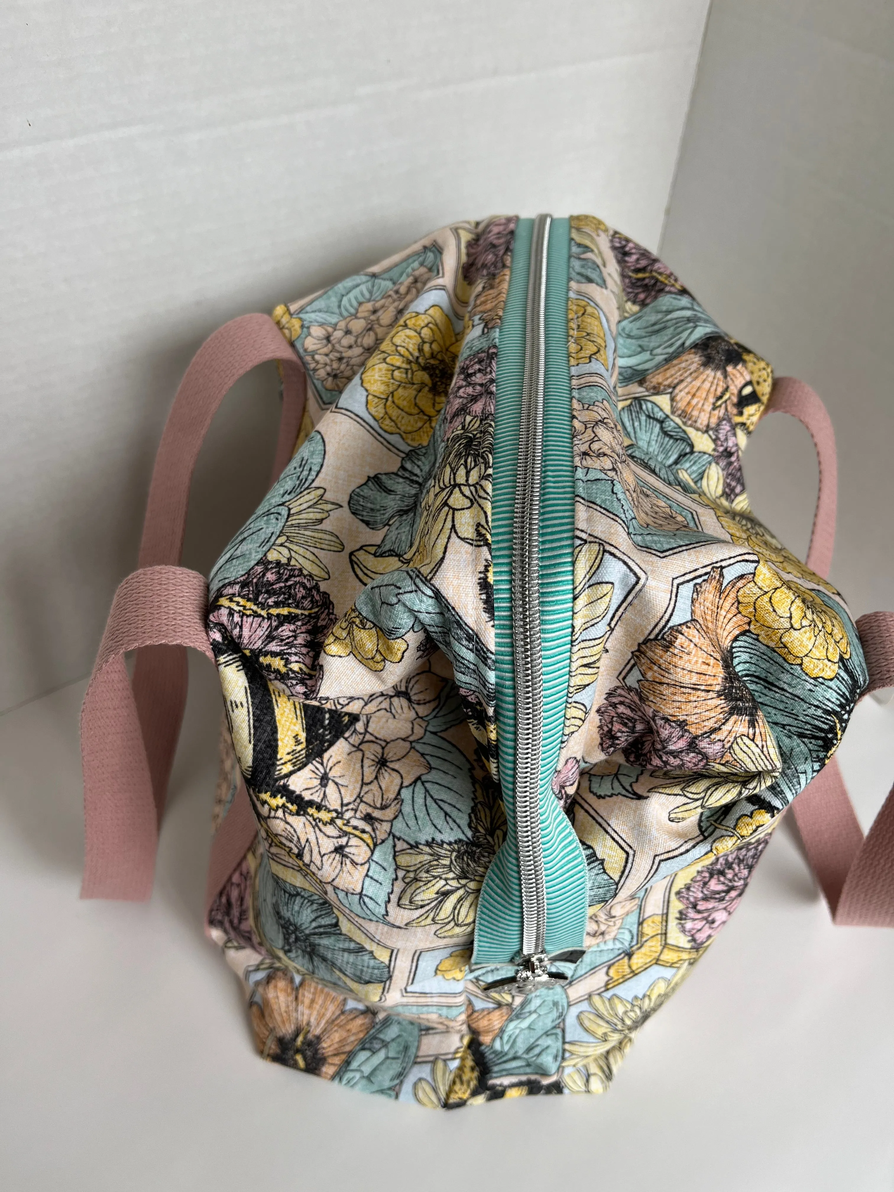 Bee and Floral Themed Large Canvas Wire Framed Project Bag with Handles