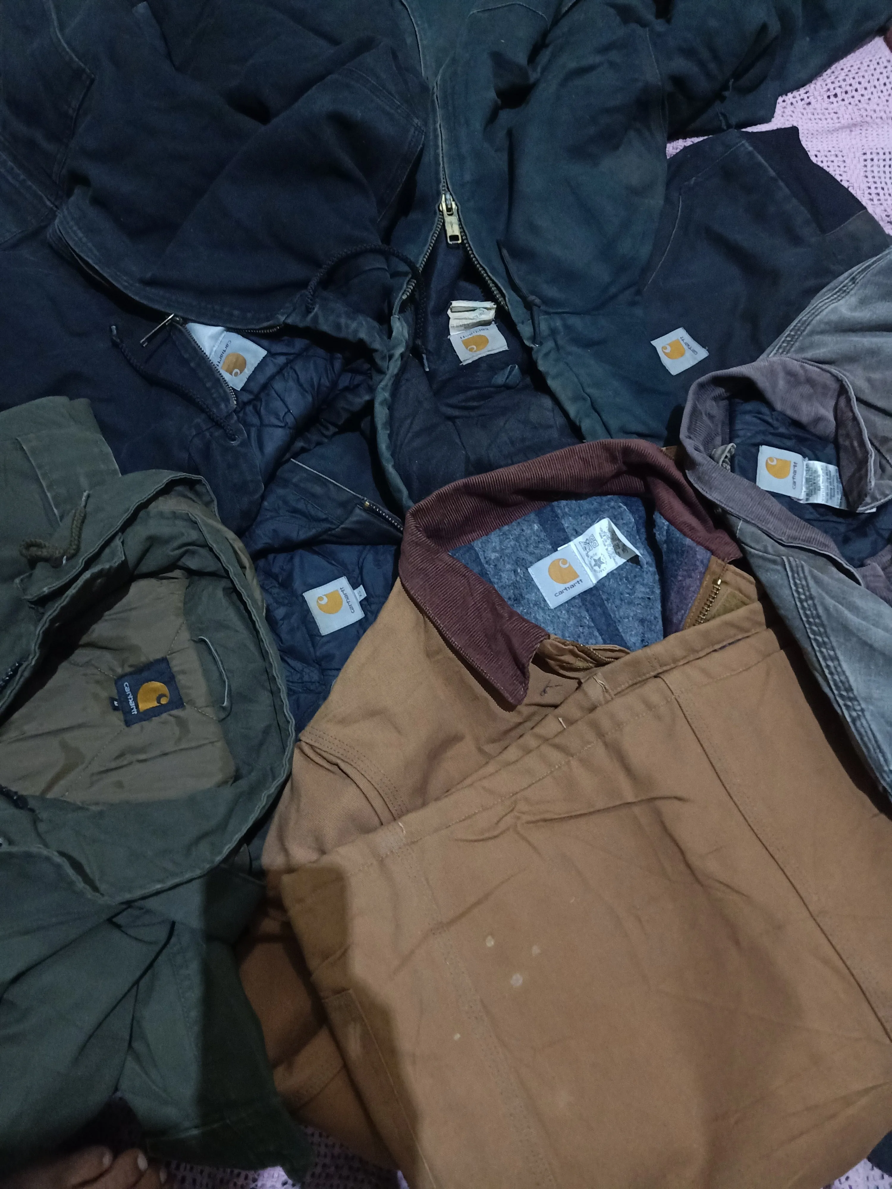 Carhartt jacket 6 pieces