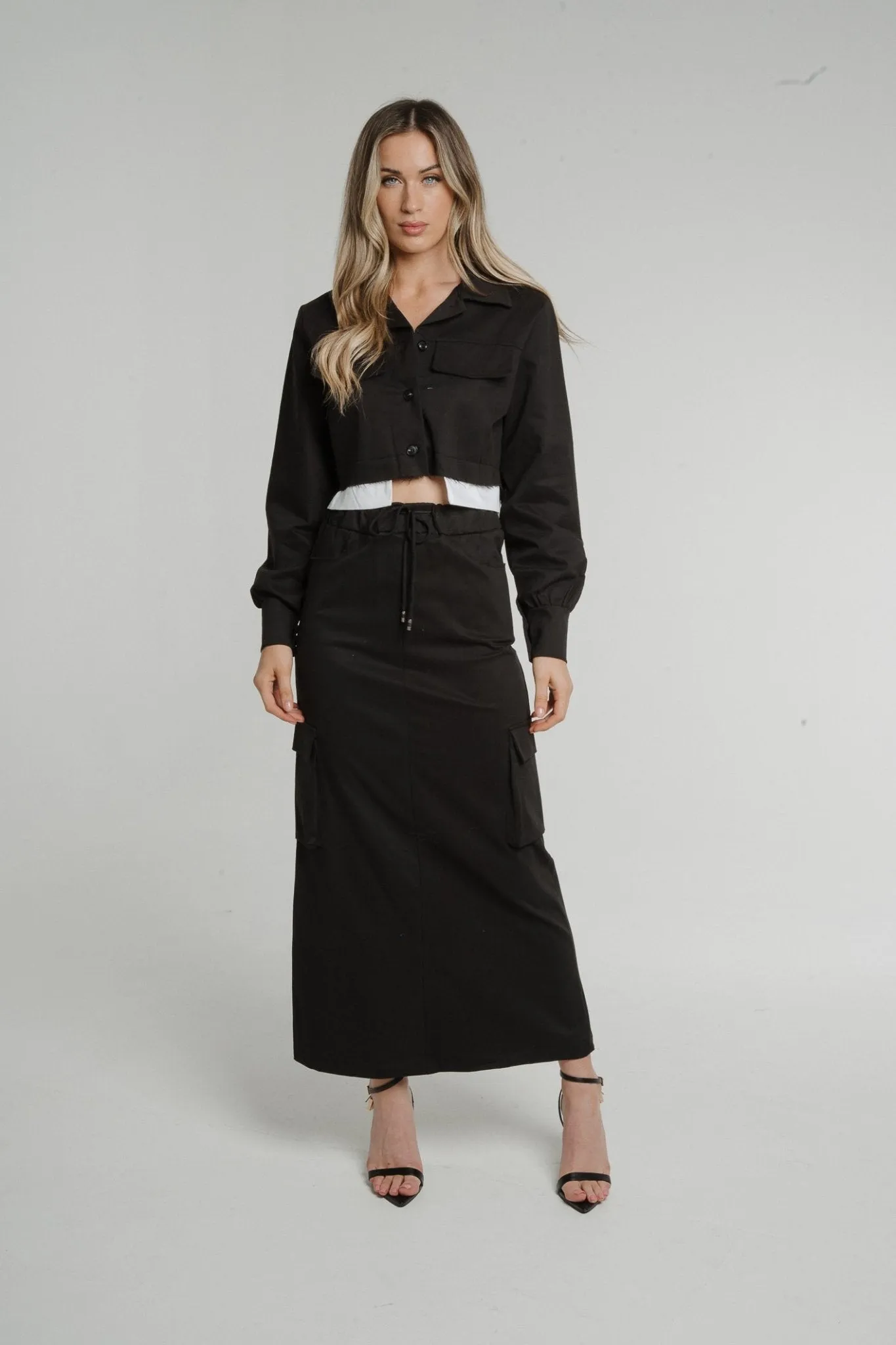 Cathy Cropped Jacket In Black