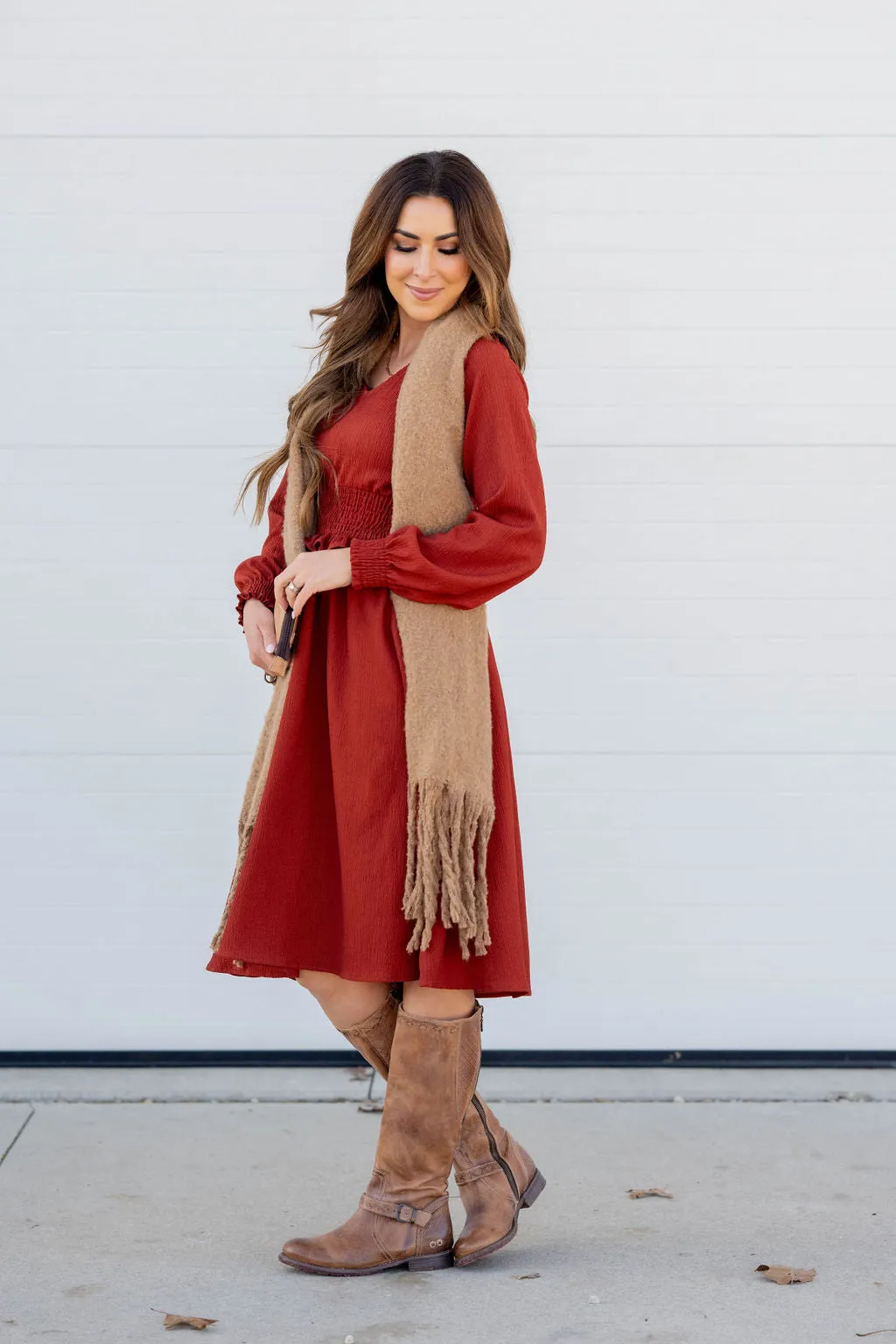 Cinch Accented Long Sleeve Dress