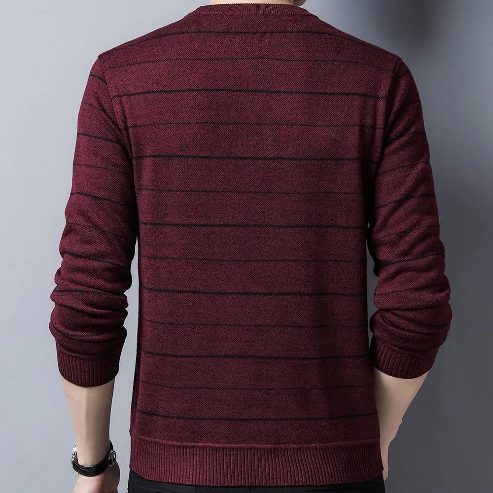 Horizontal Line Decorated Casual Knitted Sweater