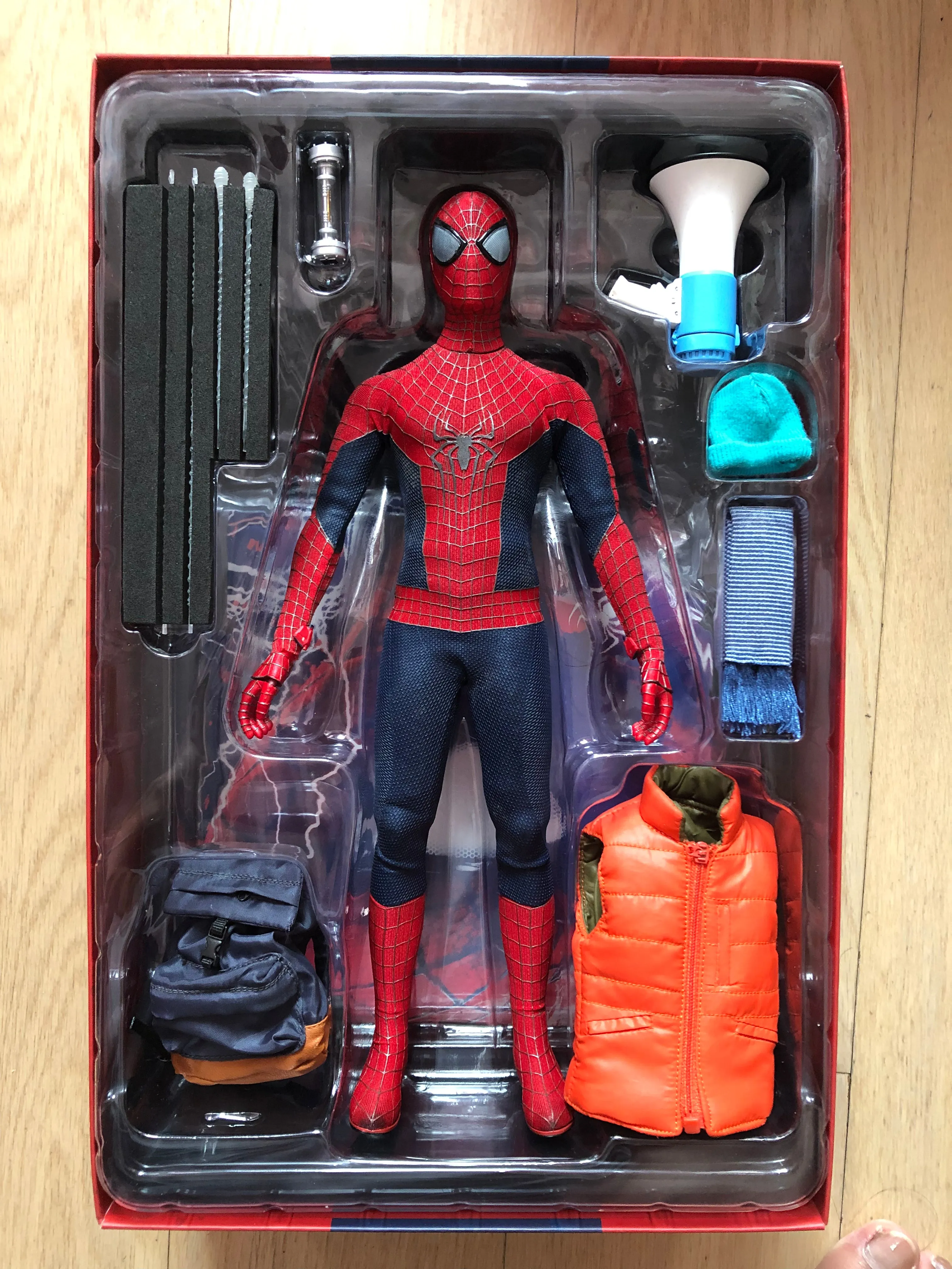 Hottoys Hot Toys 1/6 Scale MMS244 MMS 244 Amazing Spider-Man 2 - Spider-Man (Special Version) Action Figure USED