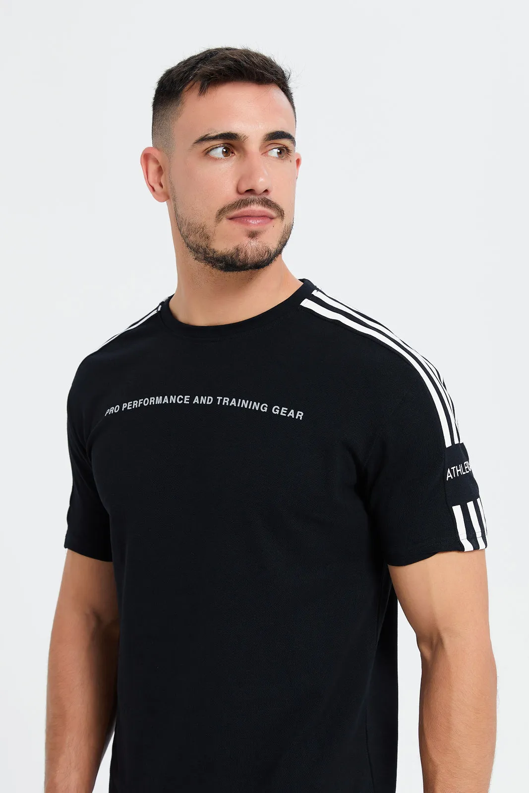 Men Black Chest Print Active T-Shirt