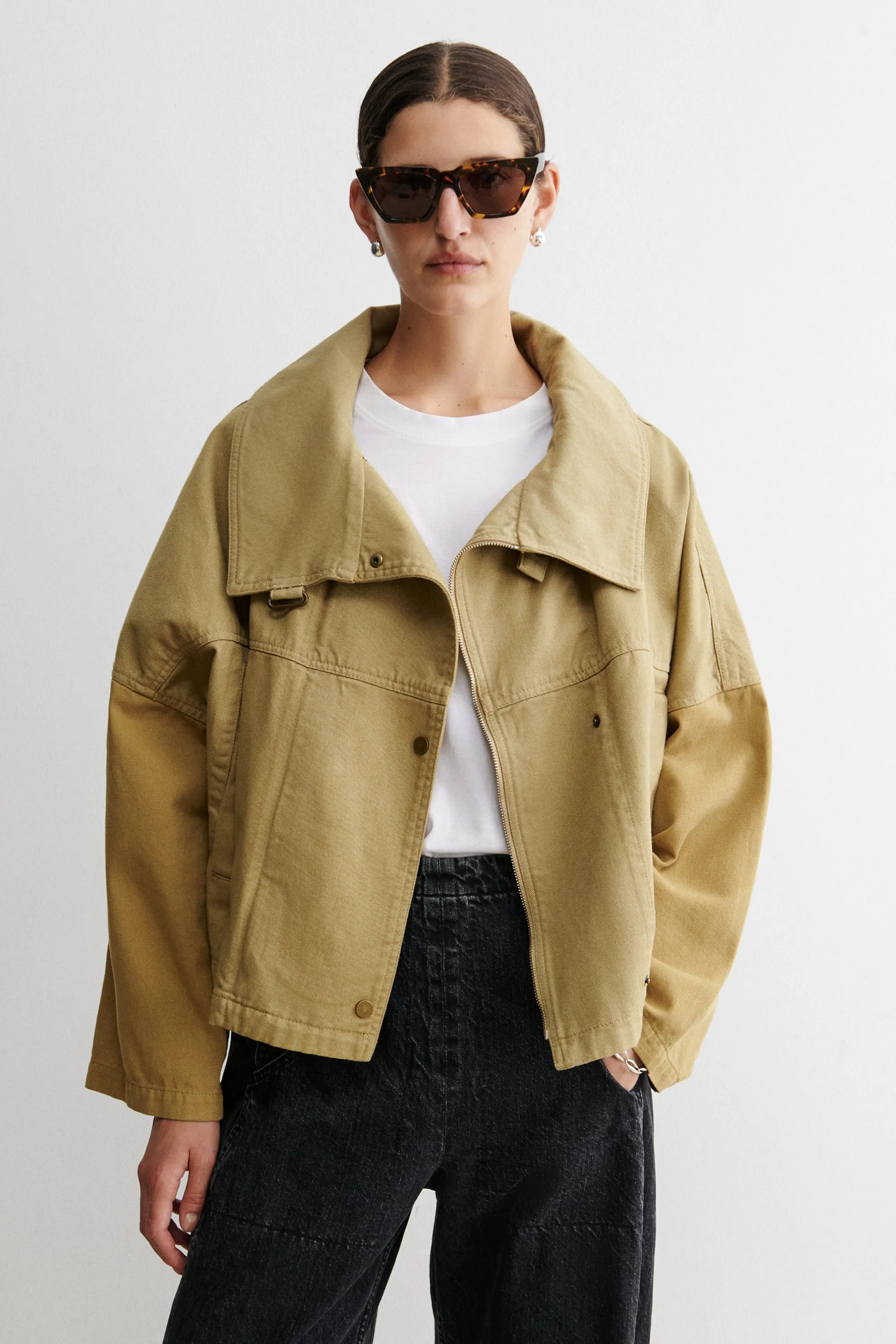 Vansire Jacket