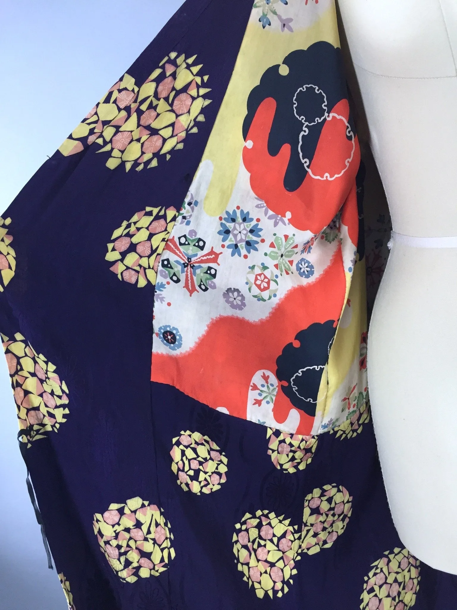 Vintage 1940s Silk Michiyuki /  Dark Purple & Yellow