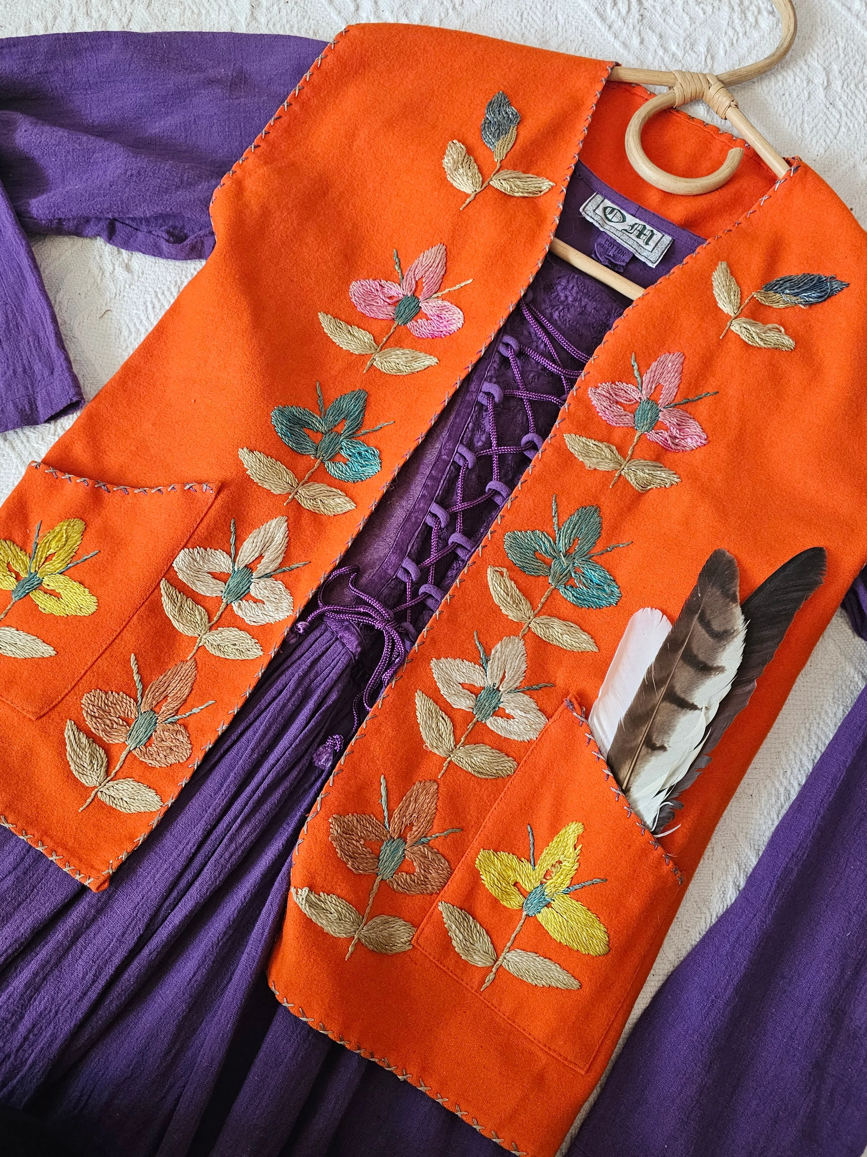 Vintage embroidered vest S