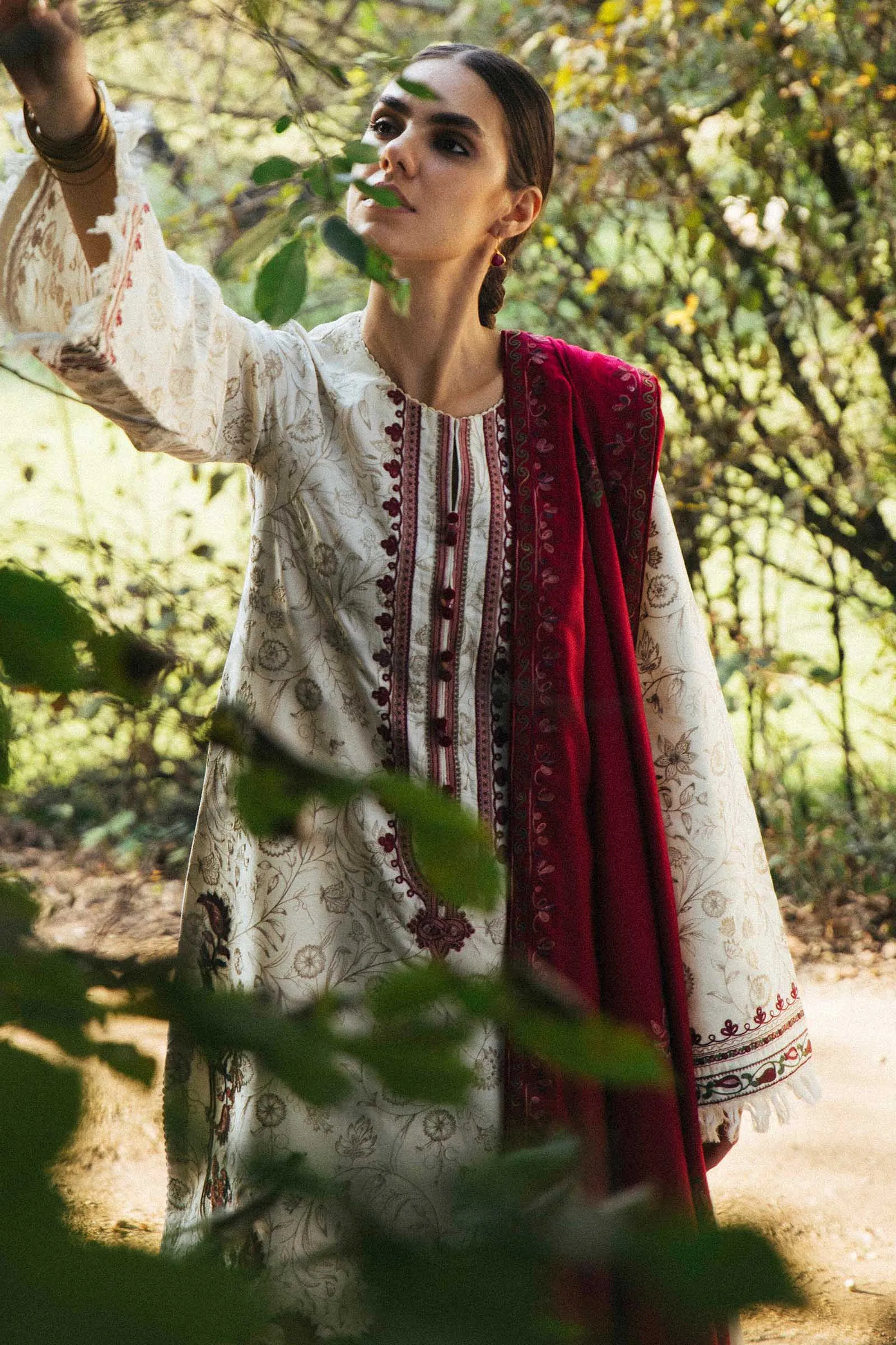 Zara Shahjahan Winter Collection (with Shawl) – Nissa